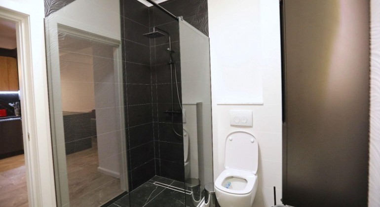 Regim Hotelier Cristian Voiculescu Mamaia-Sat